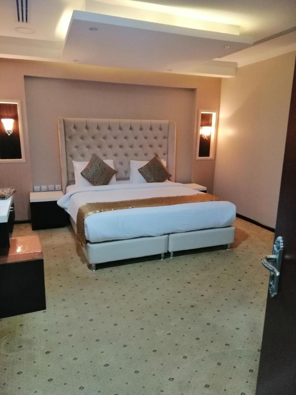 اصاله الشروق للأجنحه الفندقيه Al Khobar Exterior photo